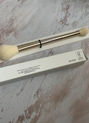 Двосторонній пензлик iconic london highlight and blush duo brush2 фото