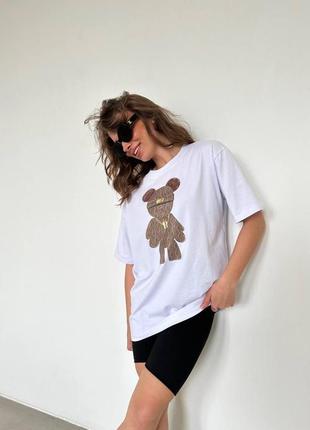 Стильна жіноча футболка з якісним принтом і з натуральної бавовни4 фото