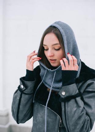 Стильний жіночий капор сірий