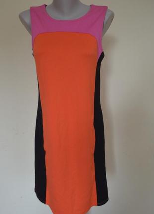 Красивое стильное брендовое трикотажное платье