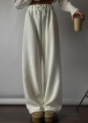 Штани , розмір 40-46 , колір молоко тедді, баранчик