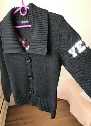 Оригинальный брендовый толстый шерстяной свитер на пуговицы поло3 фото