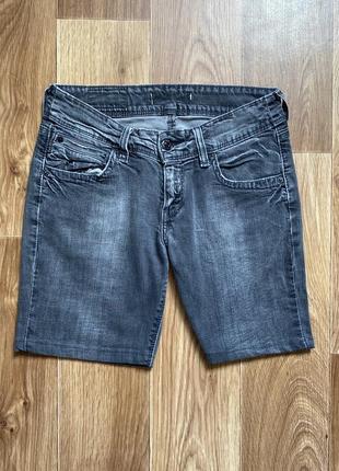 Levi's - шорти джинсові / розмір xs-s