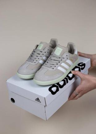 Кроссовки adidas samba beige