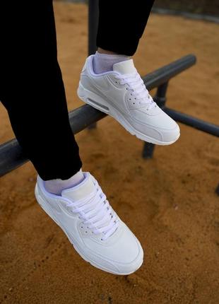 Класичні чорні та білі кросівки👟⚫️⚪️