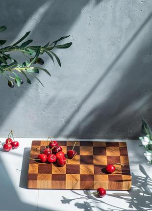 Торцевая разделочная доска в стиле "шахматы" 20х30 см3 фото