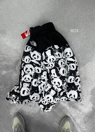 Куртка пуховик с принтами черная