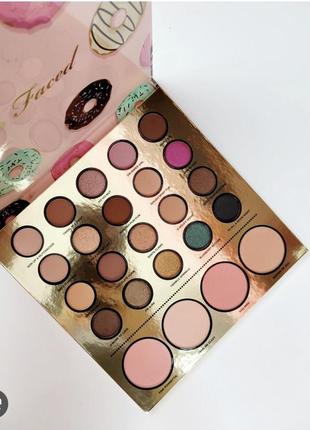 Too faced палатка тіней+ туш2 фото