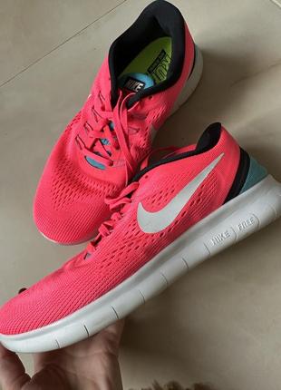 Кроссовки nike free
