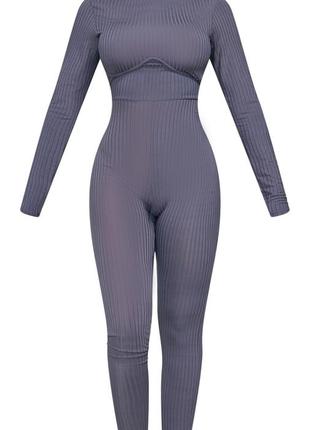 Prettylittlething спортивный комбез в рубчик eur 42