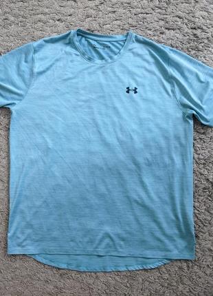 Футболка under armour, size xl, состояние идеальный, плечи 46 подмышки 60 длина 76