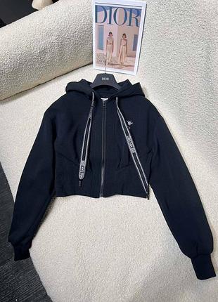 Спортивний костюм