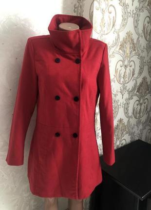 Червоне пальто напівпальто reserved модне стильне тредове класне тепле