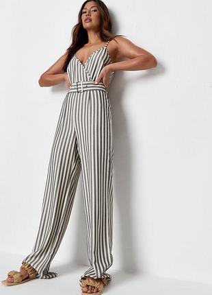 Крутой комбинезон с прямыми широкими штанами палаццо missguided