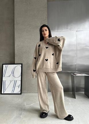 Костюм валери брючный оверсайз прогулочный кофта брюки палаццо в сердцах сердечках