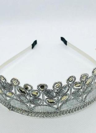 Обідок для волосся корона зі стразами срібна новорічна корона1 фото