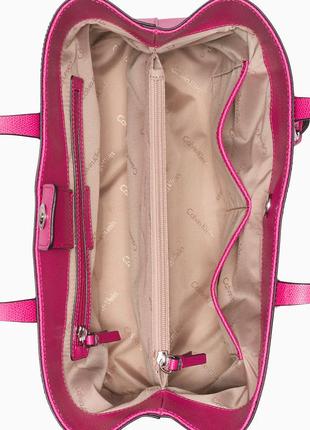 Женская розовая кожаная сумка-тоут на плечо calvin klein tote5 фото