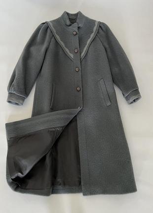 Винтажное ретро шерстяное пальто для фотосессии4 фото