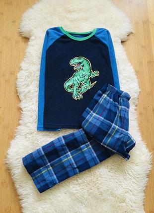 8-9 років 134 зріст primark флісова піжама з динозавром. тепла, м"якенька, яскрава. штаніки в клітин