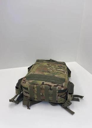 Тактичний медичний рюкзак з 4 контейнерами + 4 на торцях підсумки для турнікету мультикам4 фото