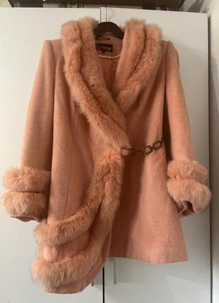 Пальто женское элегантное персиковое 48 размер