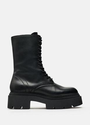 Черные массивные базовые высокие ботинки zara, размер 41-425 фото