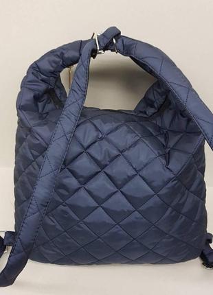 Женская сумка-рюкзак с карманами стеганная плащевка темно-синяя3 фото