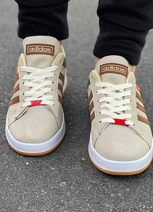 Кроссовки в стиле adidas 5