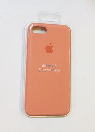 Оригінальний чохол sicone case на iphone 8 персикового кольору