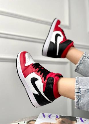 Женские кожаные высокие кроссовки на весну в стиле  nike air jordan 1 🆕 найк джордан