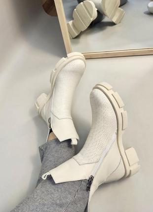 Белые ботинки с вырезами питон натуральная кожа зима деми2 фото