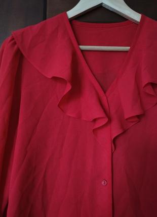 Винтажная красная блуза с воланами3 фото