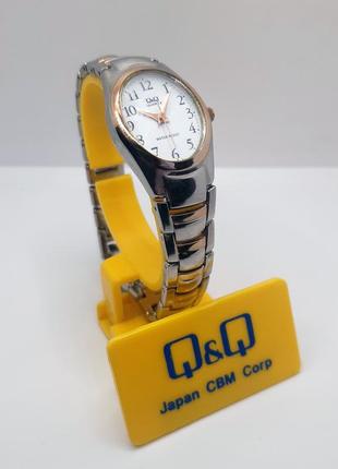 Наручные часы 'q&q' женские кварцевые металлический ремешок (f279j414y)2 фото