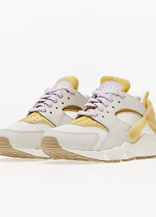 Новые женские кроссовки nike wmns air huarache. размер 41. новые, оригинал