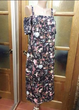 Платье сарафан миди с открытыми плечами8 фото