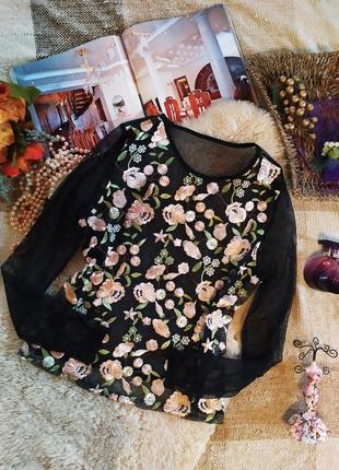 Красива нарядна блузочка-сіточка вишивка. ніжні квіти  xs/s або дівчинку-підлітка1 фото