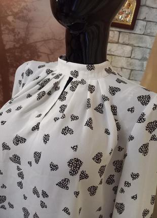 Блуза с леопардовыми сердечками 10-12 р2 фото