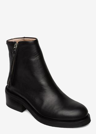 Черевики royal republiq district ankle boot//clark’s, dr.martens