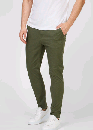 Zara skinny khaki 46