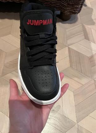 Nike jordan кроссовки кожаные оригинал2 фото
