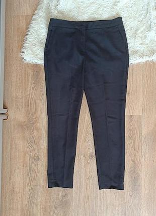 Актуальные базовые черные классические женские брюки штаны рр 143 фото