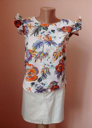 Блуза с валанами на рукавах размер s.2 фото