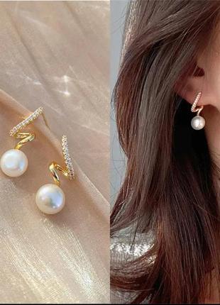 Серьги с жемчужинами