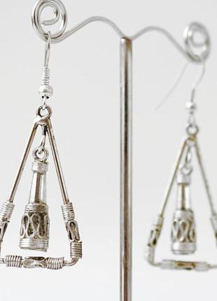 Серьги конус в треугольнике bm