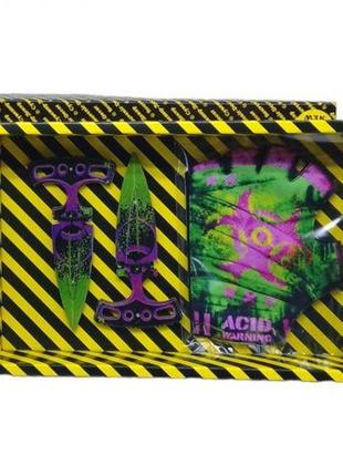 Игровой набор box "toxic daggers" нож и перчатки