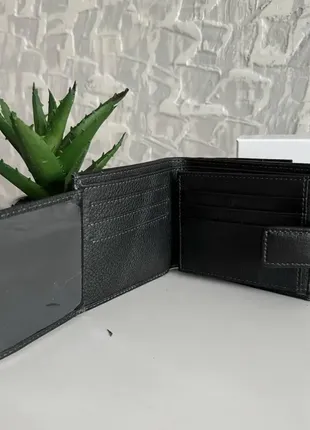 Качественный мужской кожаный кошелек портмоне на магните md черный натуральная кожа 14445 фото