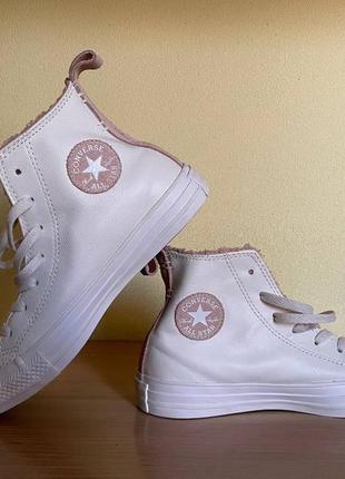 Кожаные кеды converse chuck taylor all star vintage white dusk pink leather10 фото