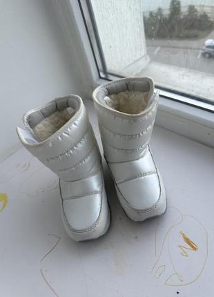 Дитячі зимові черевички2 фото