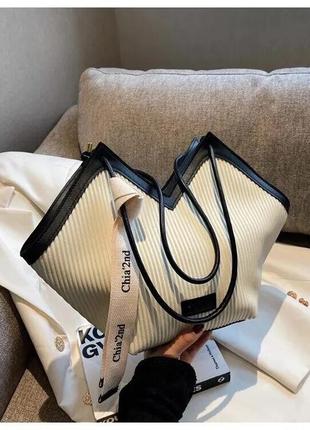 Тренд жіноча сумка біло чорна преміум класу на плече тоут шопер якісна екошкіра6 фото