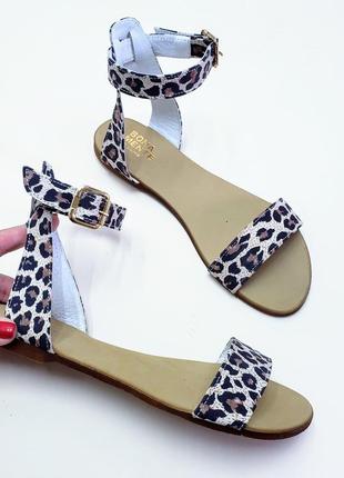Босоножки сандалии кожаные леопард р34-42 шлепанцы босоніжки сандалі шкіряні4 фото